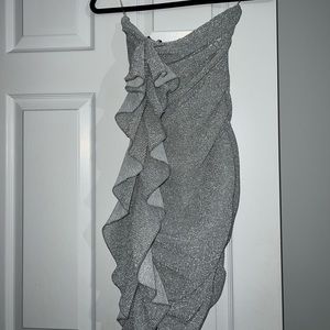 Brand new Strapless Parisian dress